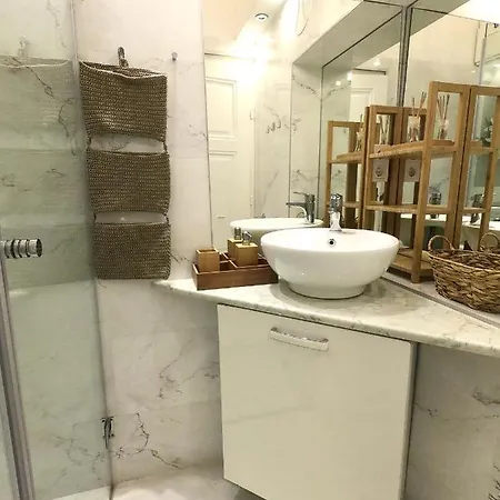 Esther With Ac * Boedapest