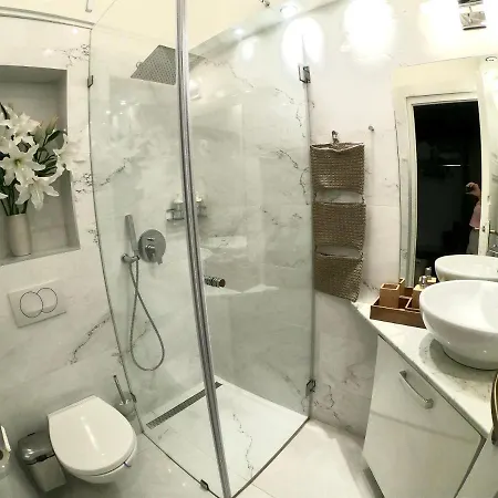 Esther With Ac Boedapest