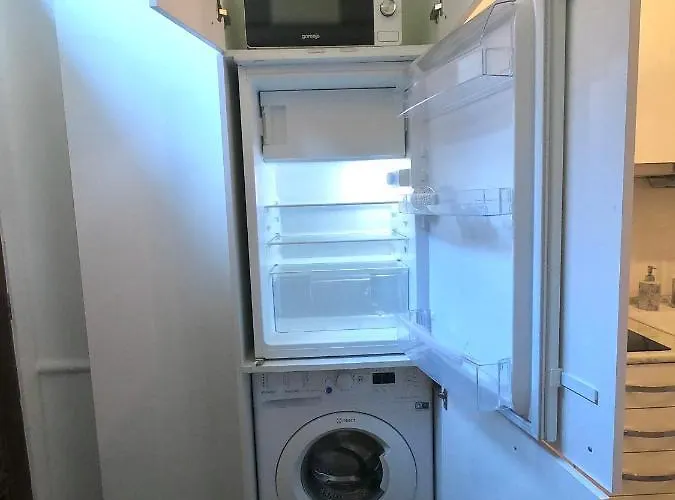 Esther With Ac *